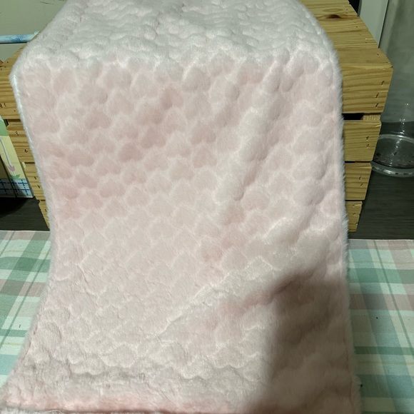 Valentines Day Faux Fur table runner - Picture 2 of 3